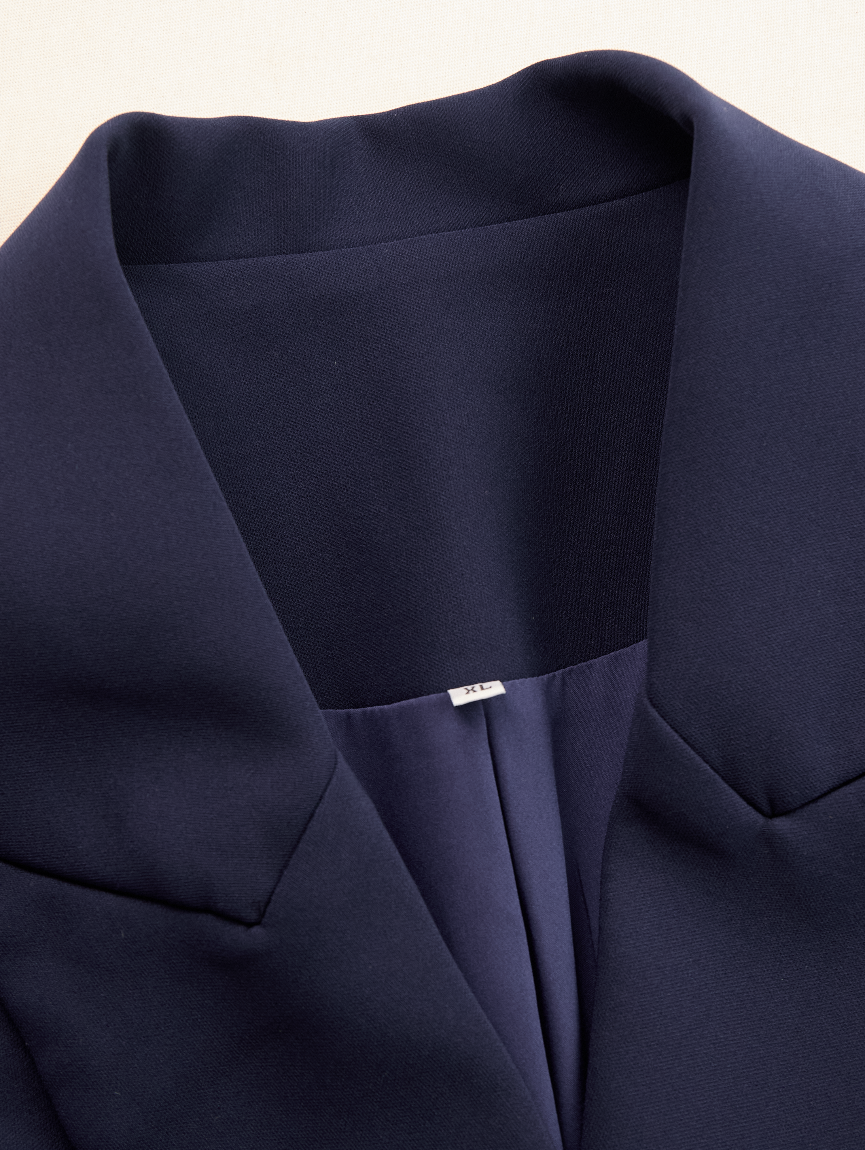 Sasha | Elegant, figursyet blazer-midikjole