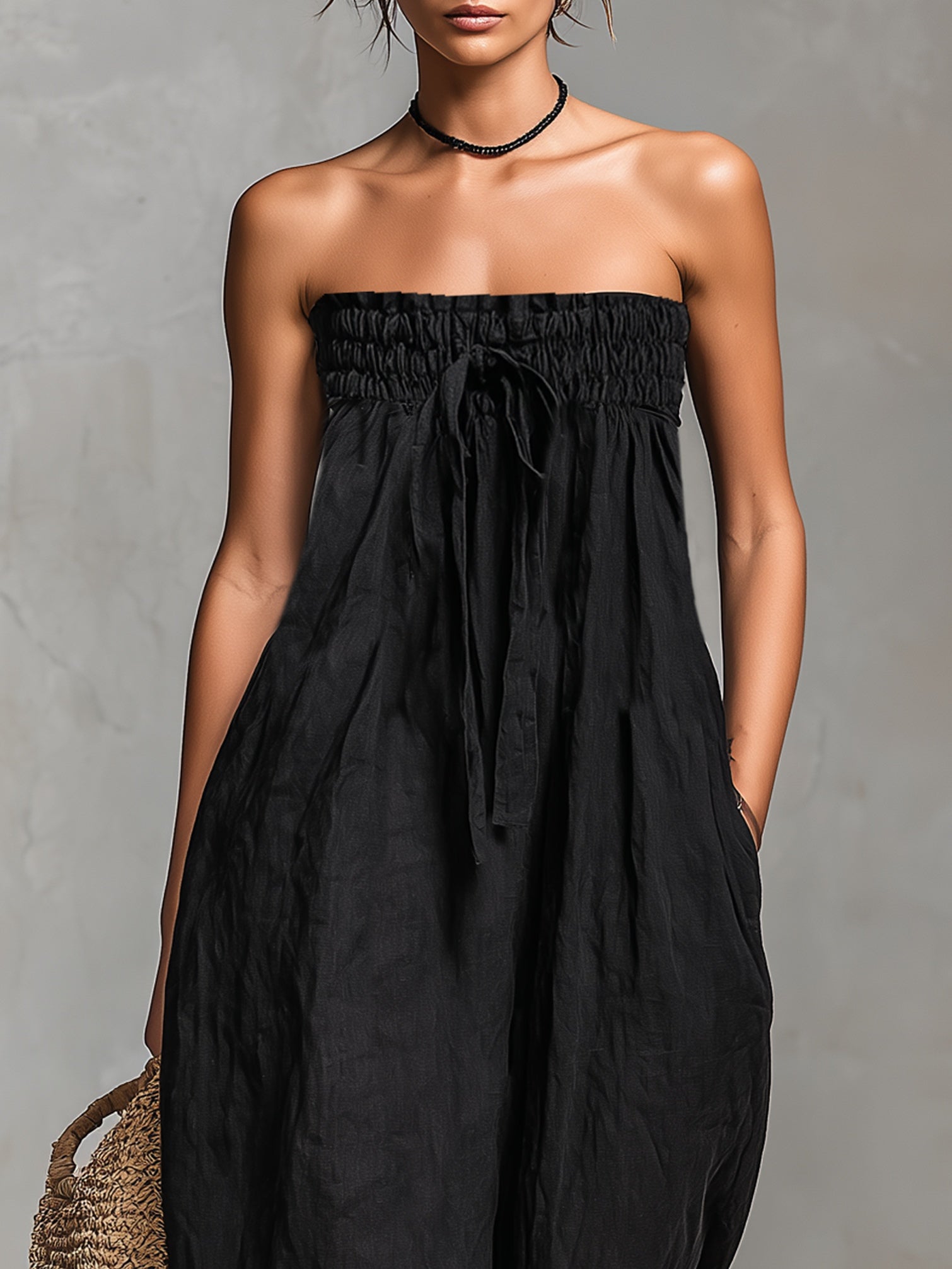 Nina | Elegant stropløs jumpsuit