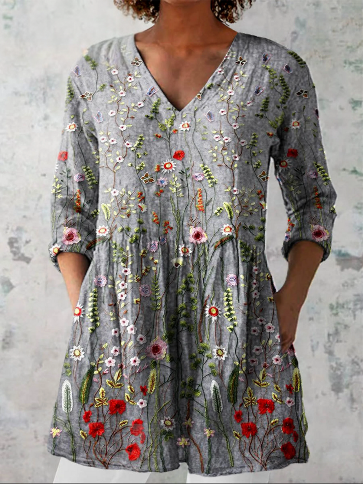 Amelie | Lang bluse med V-udskæring