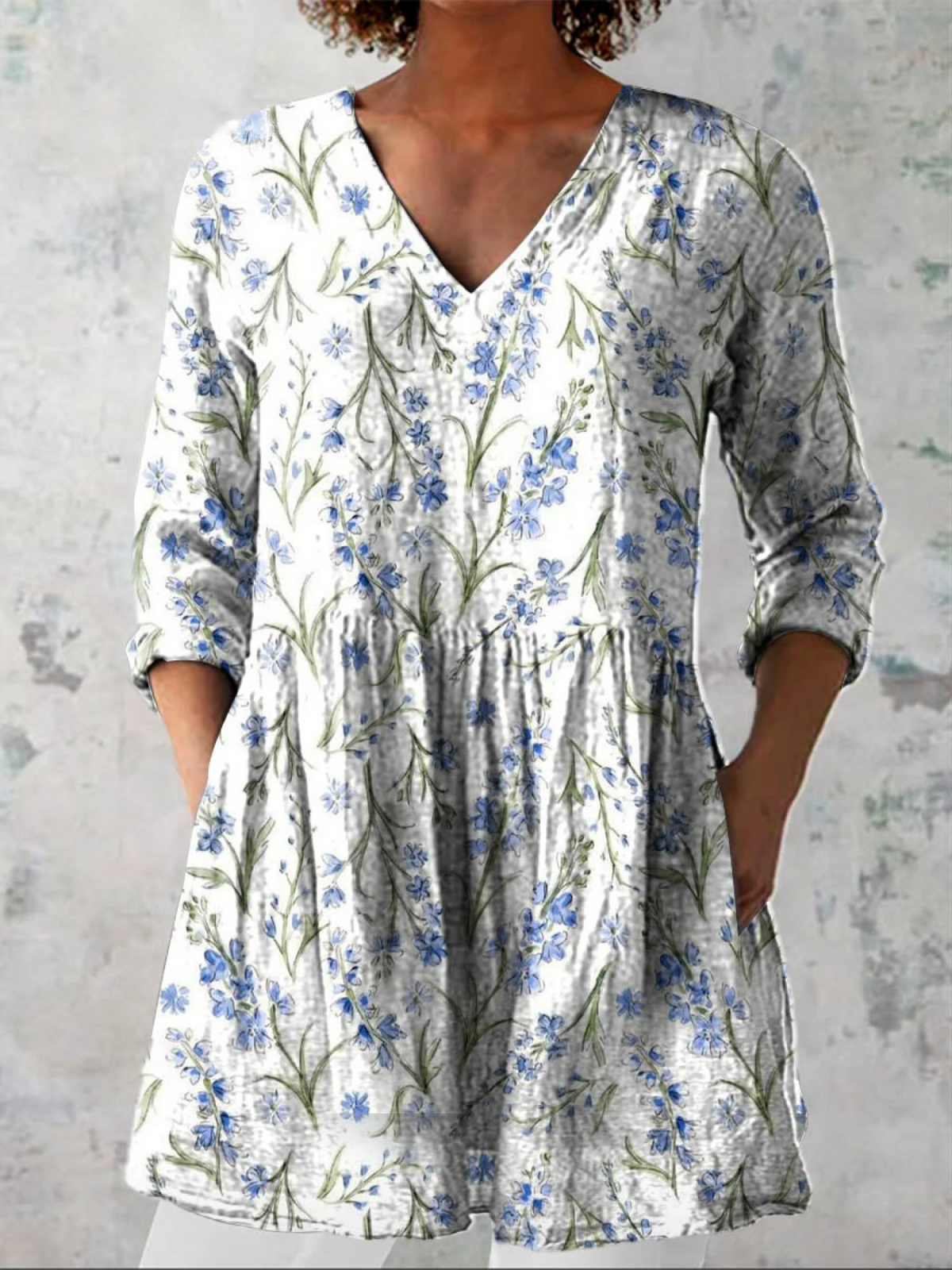 Jeanne | Lang bluse med V-udskæring