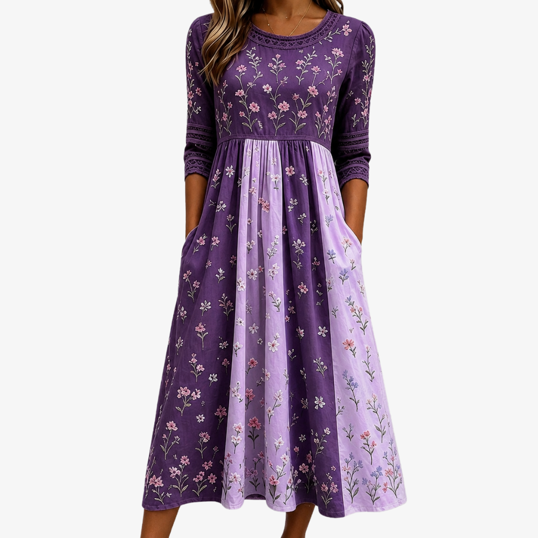 Midi-kjole med paneler i farven Lavender Wildflower