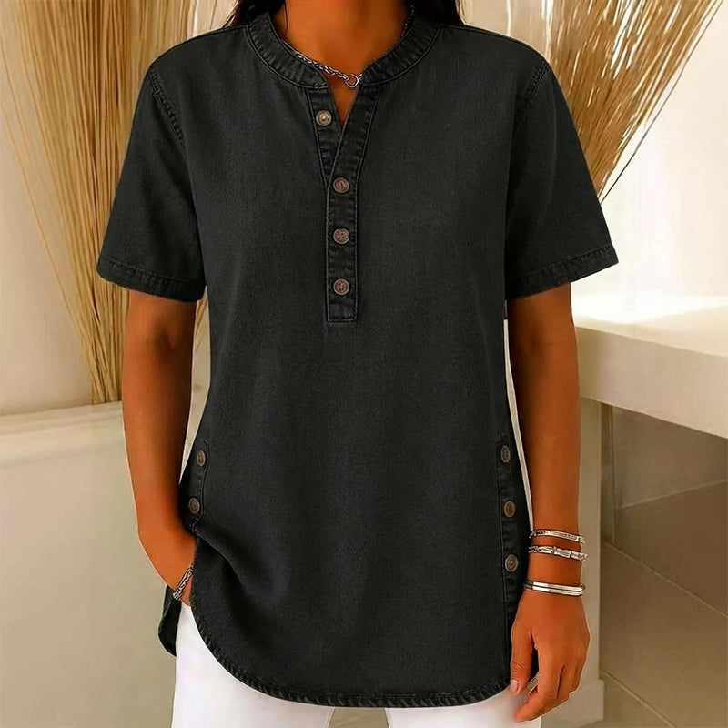 Rigmor – Let denimtop med knapdetaljer