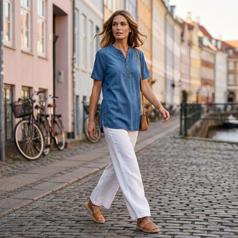 Rigmor – Let denimtop med knapdetaljer