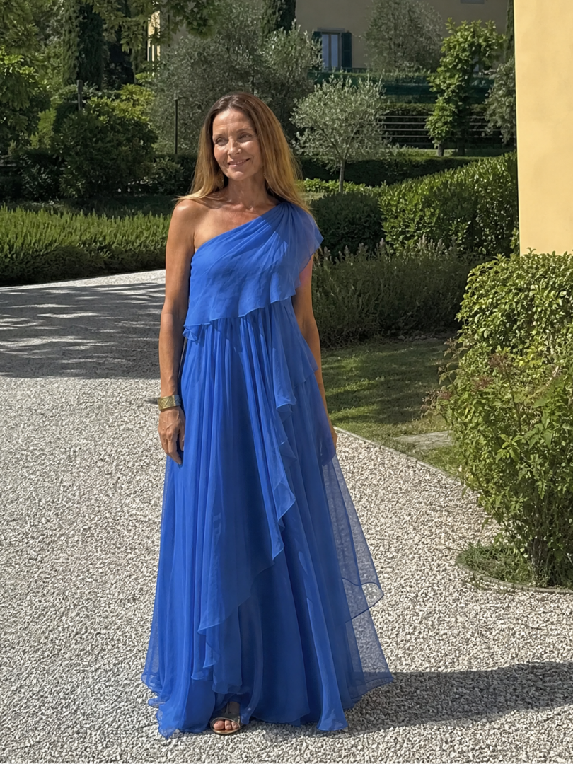 Alina – Elegant maxikjole med én skulder