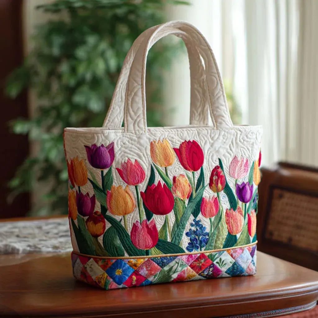 Quiltet taske med tulipaner