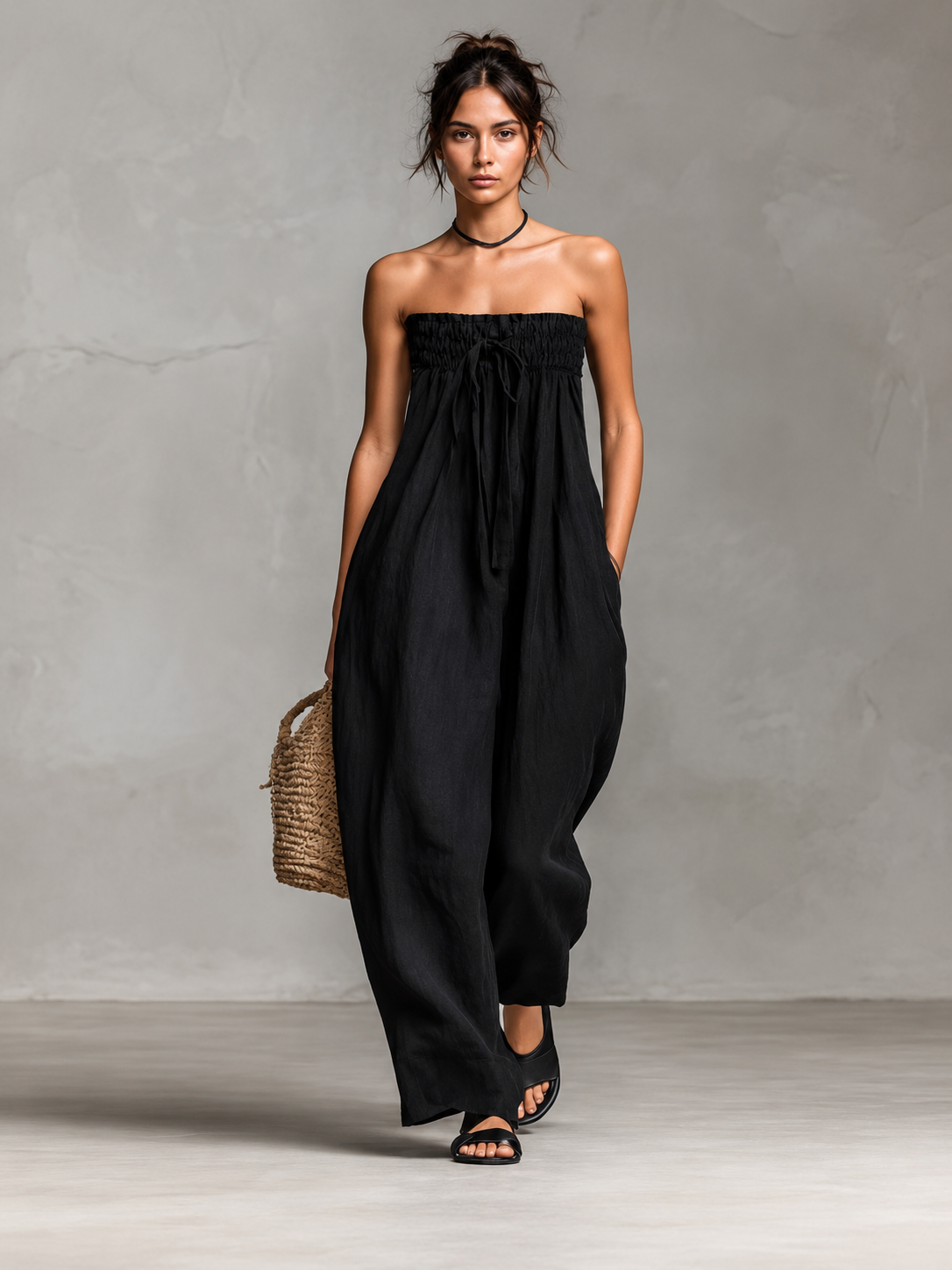 Nina | Elegant stropløs jumpsuit