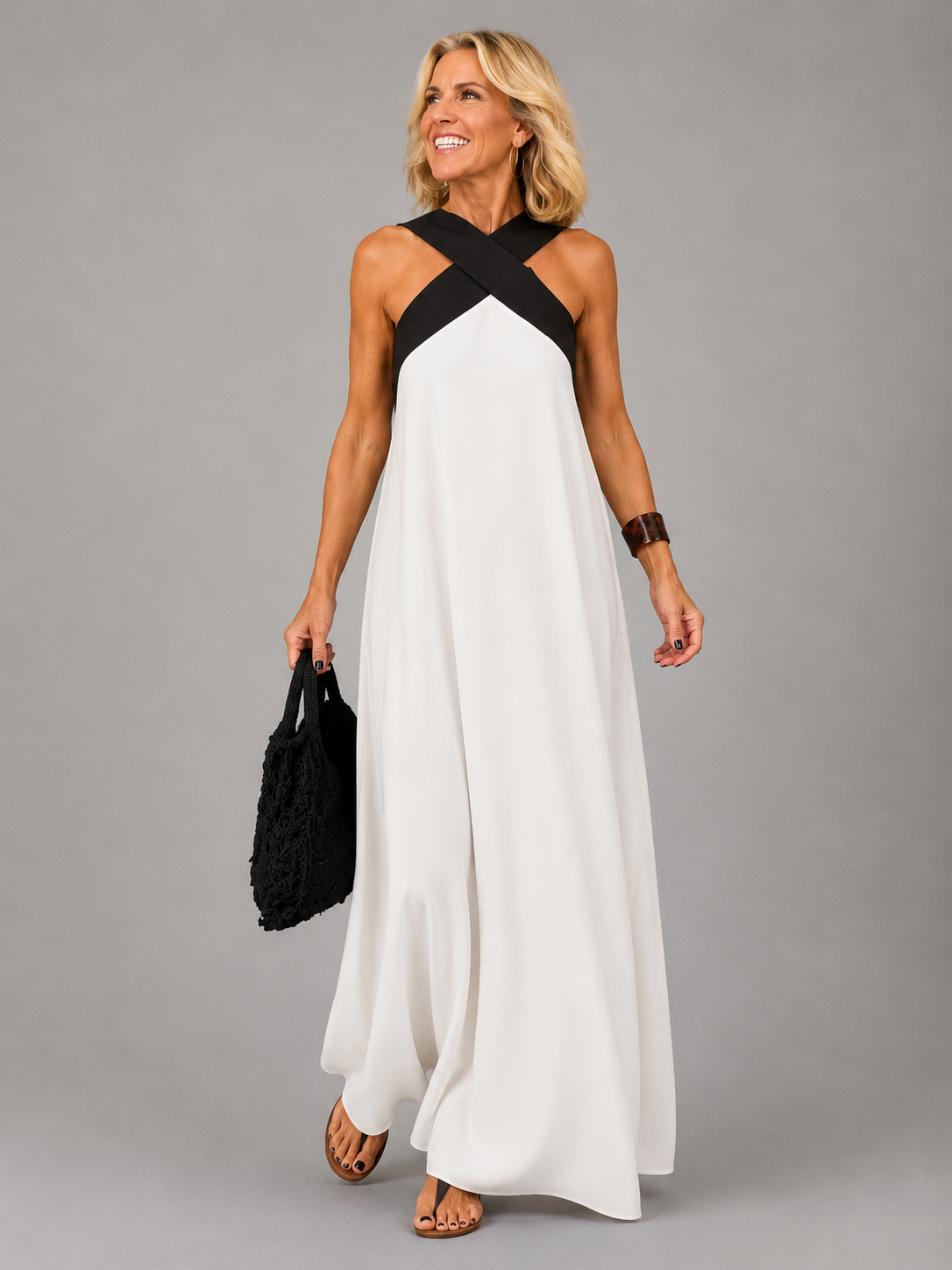 Velora™ | Cross Elegance-maxi-kjole