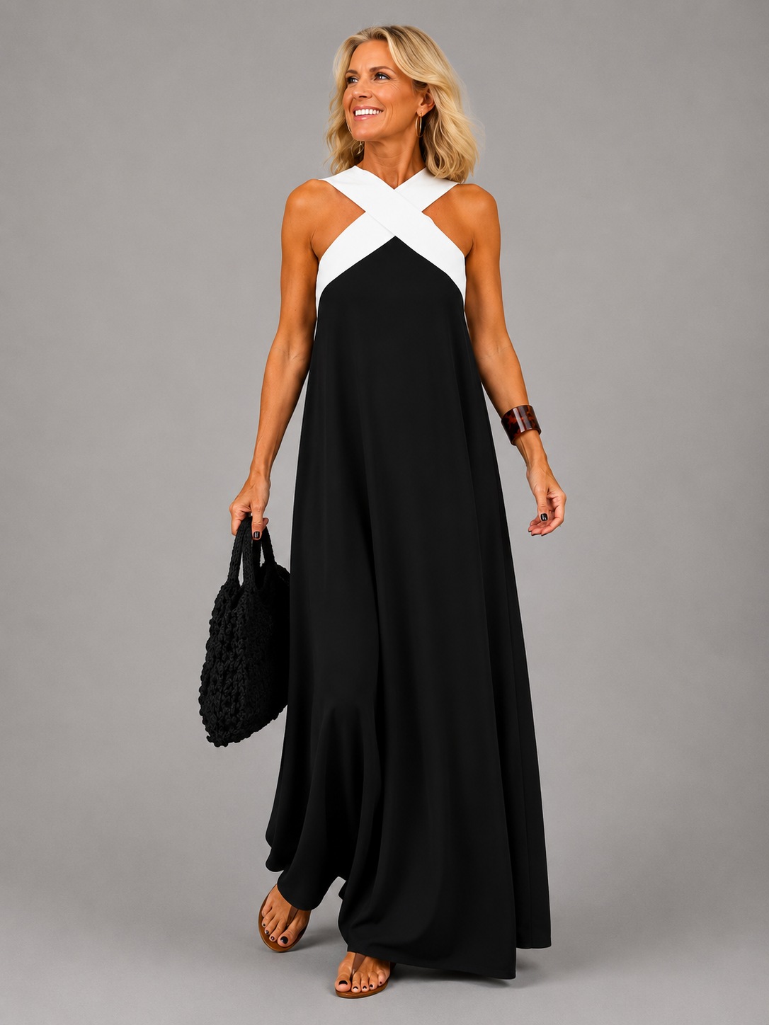 Velora™ | Cross Elegance-maxi-kjole