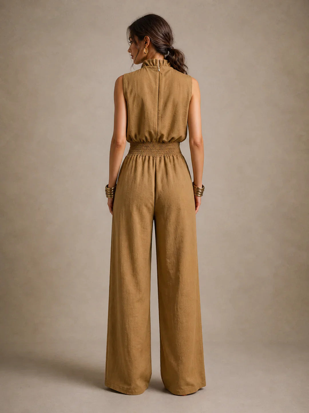 Jade – jumpsuit med blød overflade og vide ben