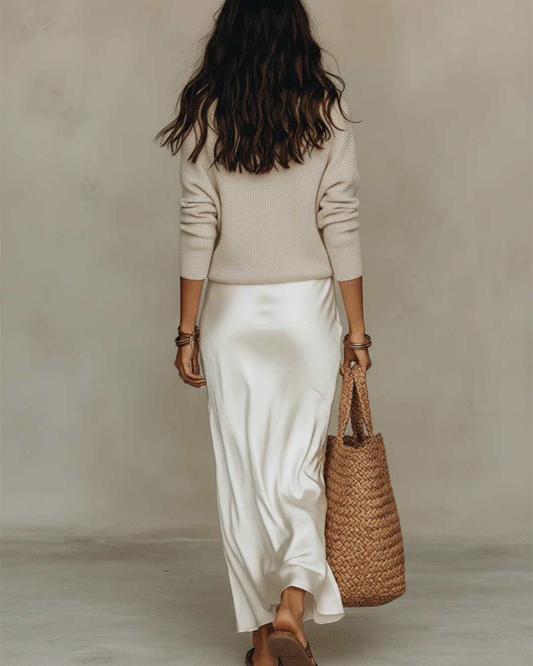 Elena | Satin-midikjole med matchende sweater