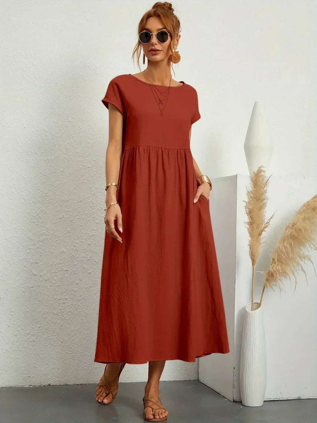 Ursina™ | Midi-kjole i flydende stof