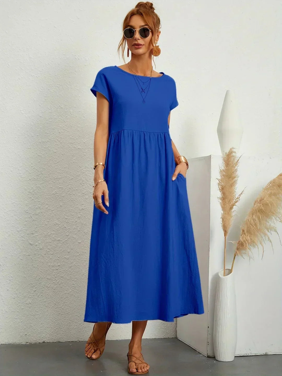 Gabrielle™ — Flydende midikjole med tidløs elegance