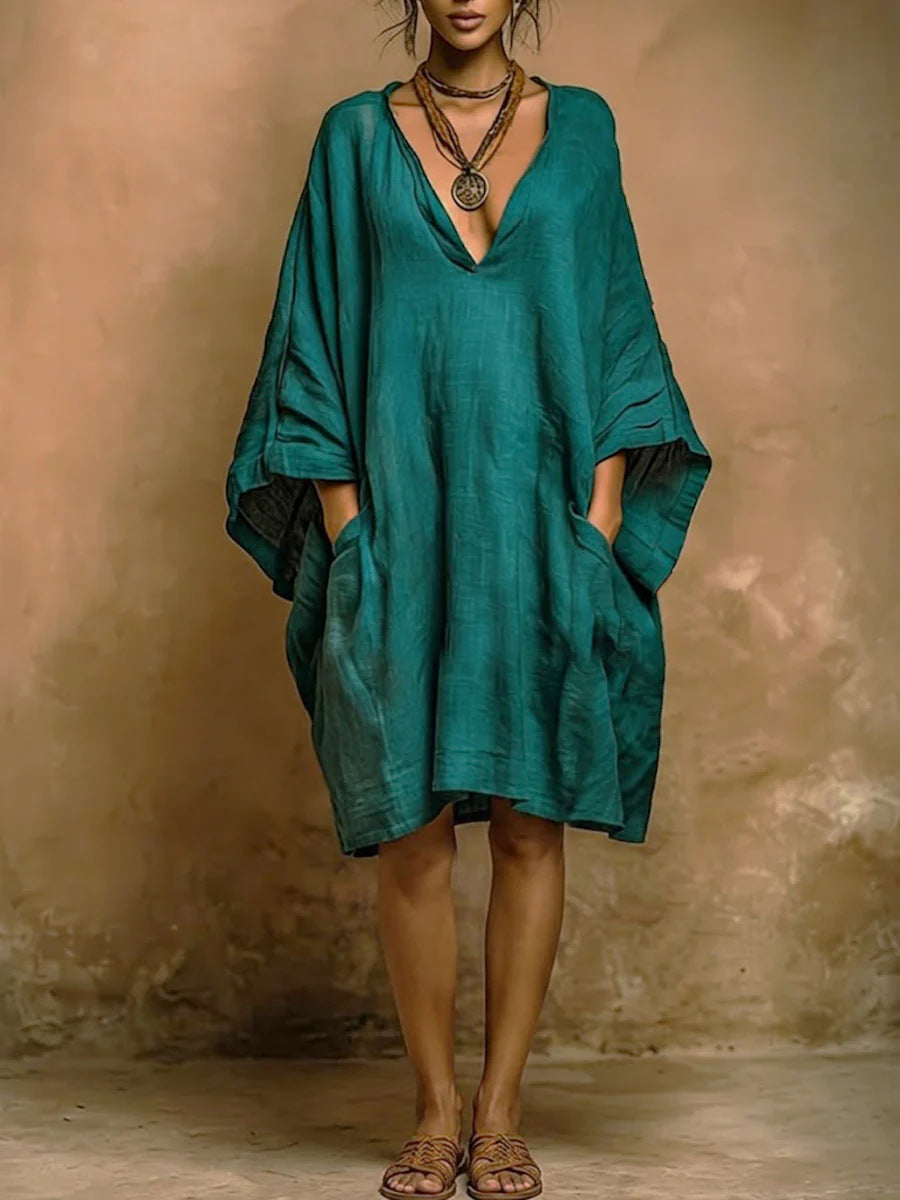 Cassienne – Oversize-kjole med dyb V-hals