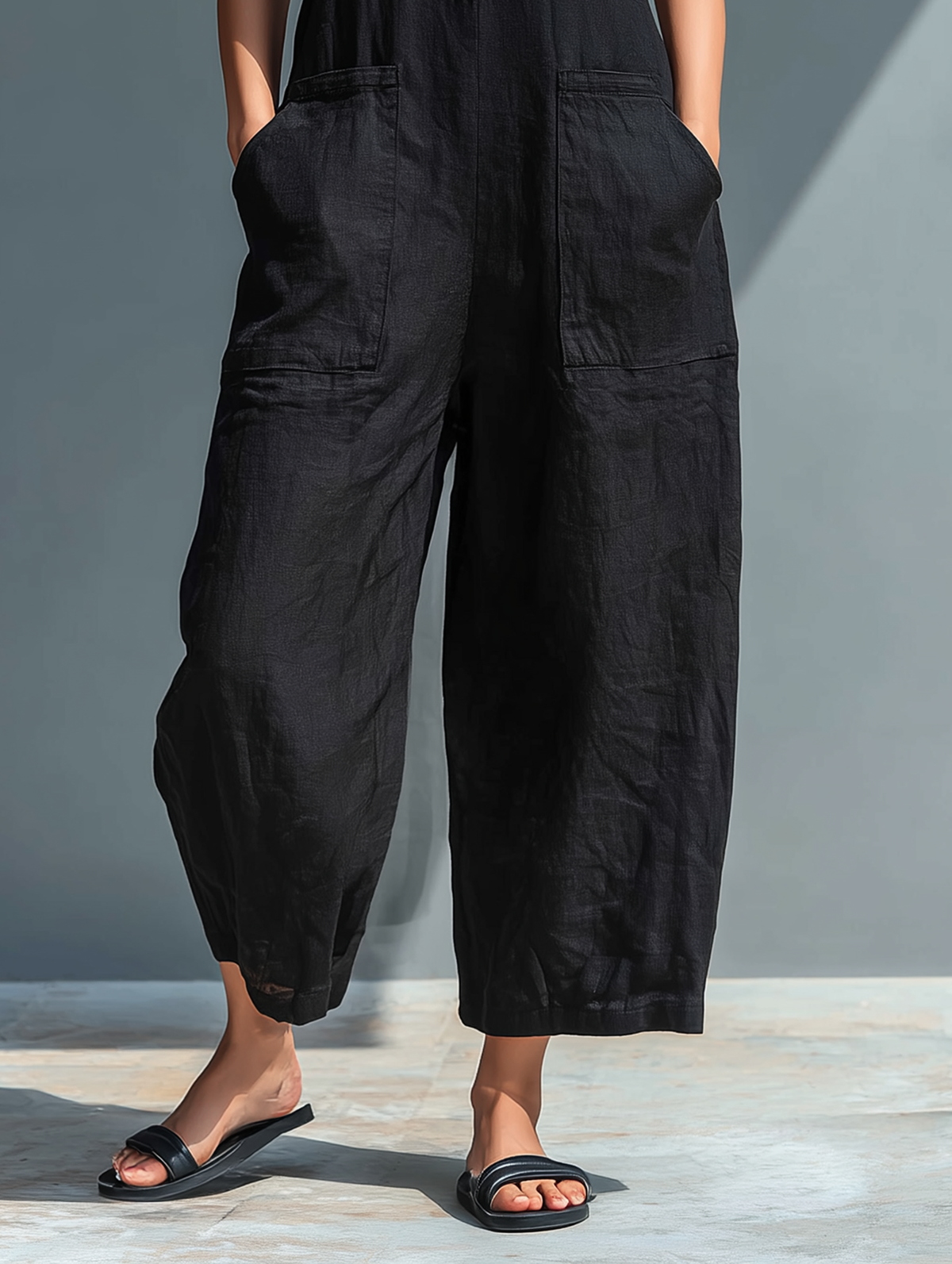 Minimalistiske ærmeløse dungarees i halvlinned til kvinder med stand-up-krave og knapper