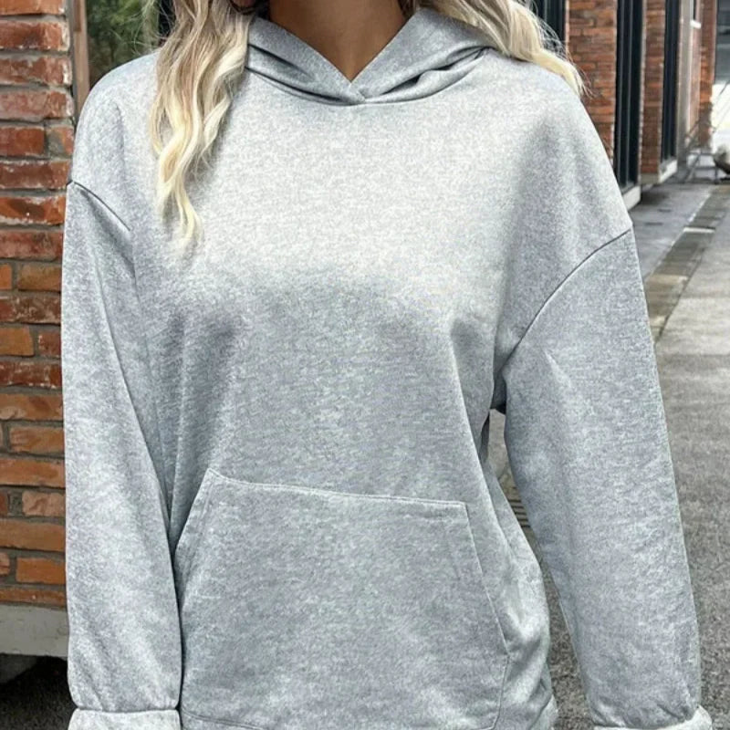 Aveline – Hoodie med blonder og blød komfort