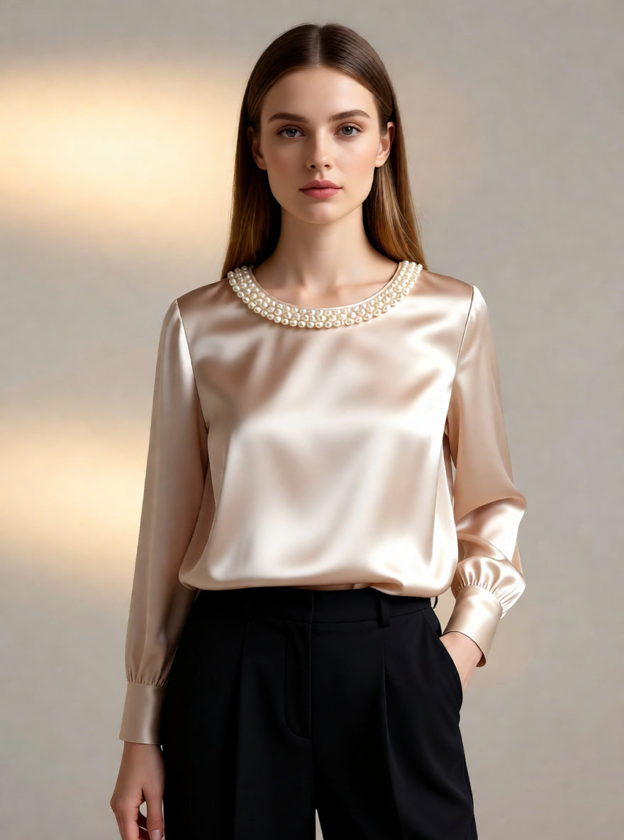 Aveline | Satinbluse med perlekant