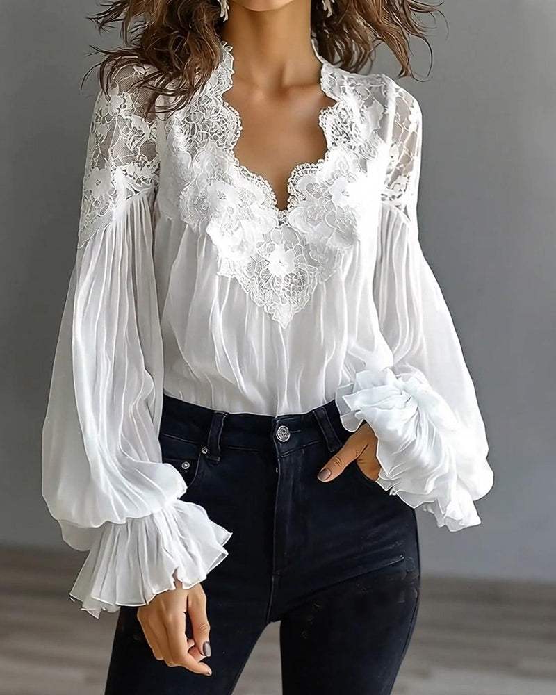 Joelle | Elegant blondebluse med puffærmer