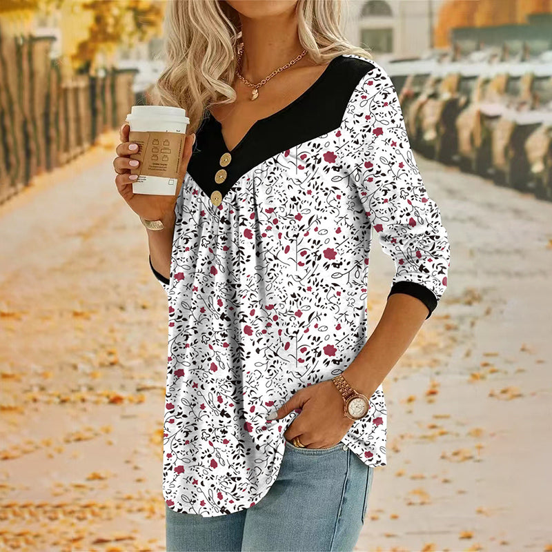 Eydis – Blomstret bluse med V-hals